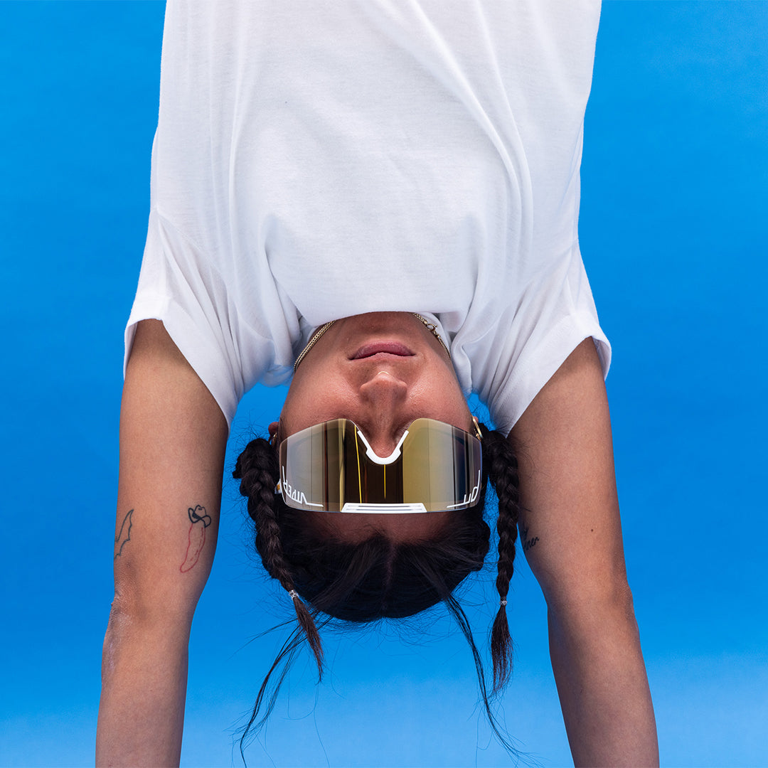 miami-nights-gold-synthesizer-lifestyle_0001_PV_May_NewColors_Studio_AdamClark_0139.jpg